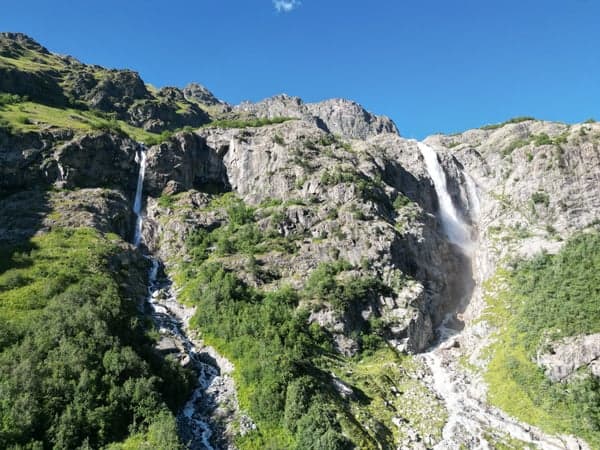 Mazeri — photo 1